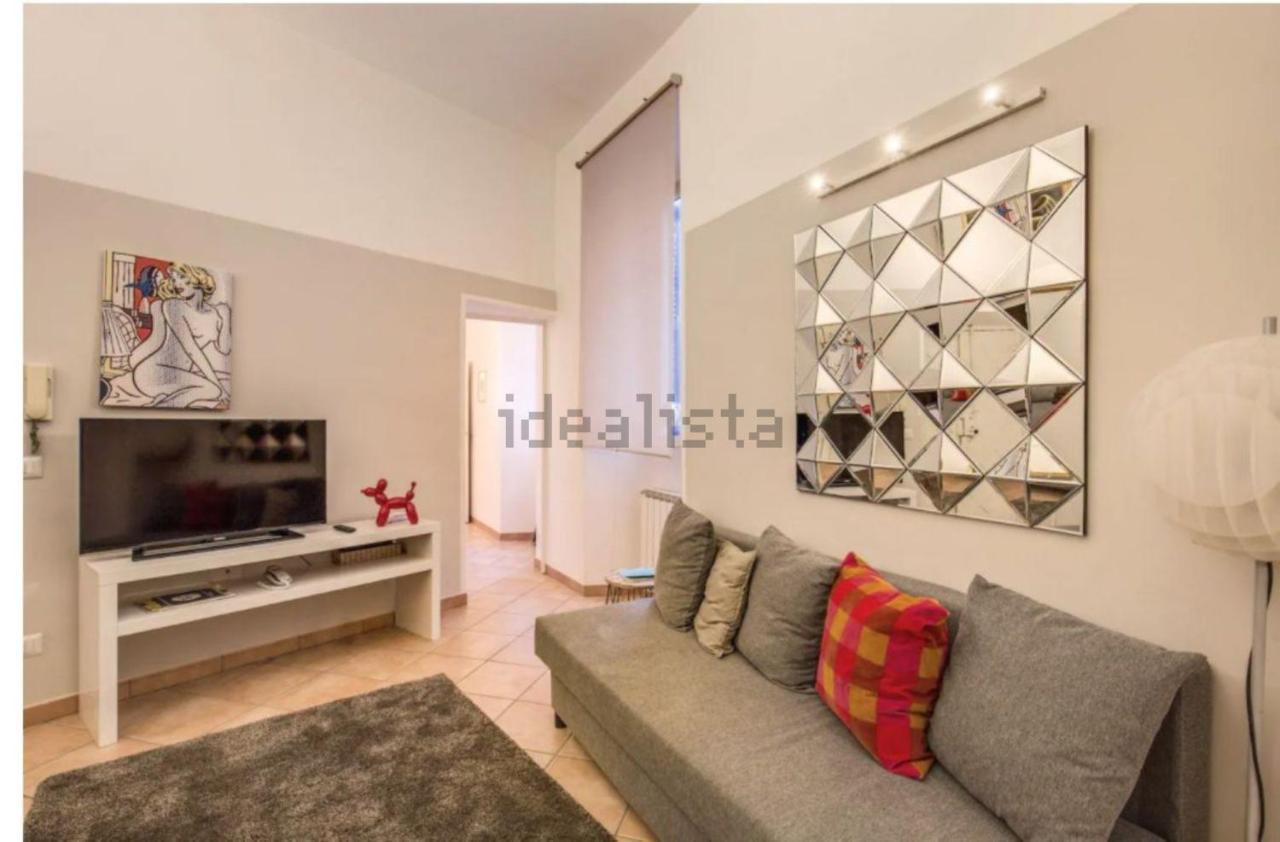 Easy Life Campo De' Fiori Apartment โรม ภายนอก รูปภาพ