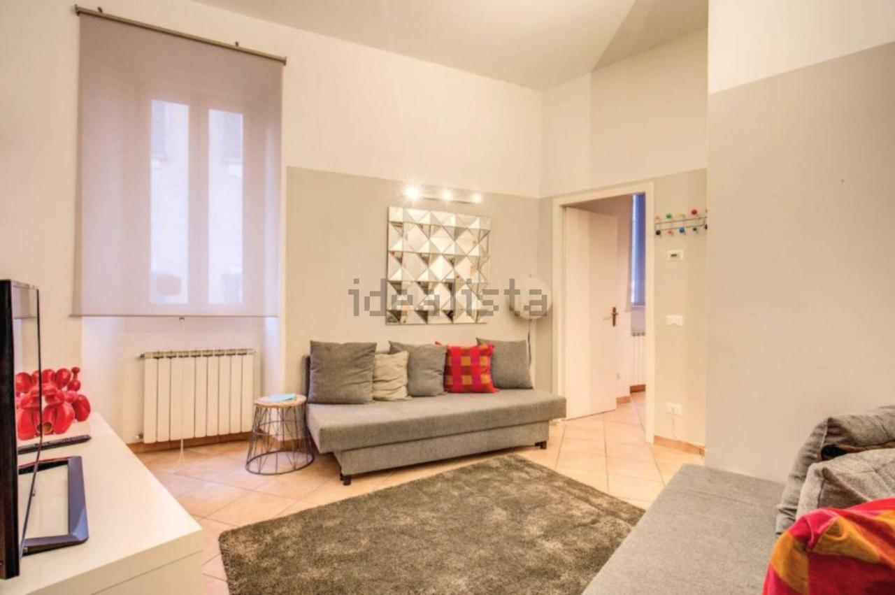 Easy Life Campo De' Fiori Apartment โรม ภายนอก รูปภาพ