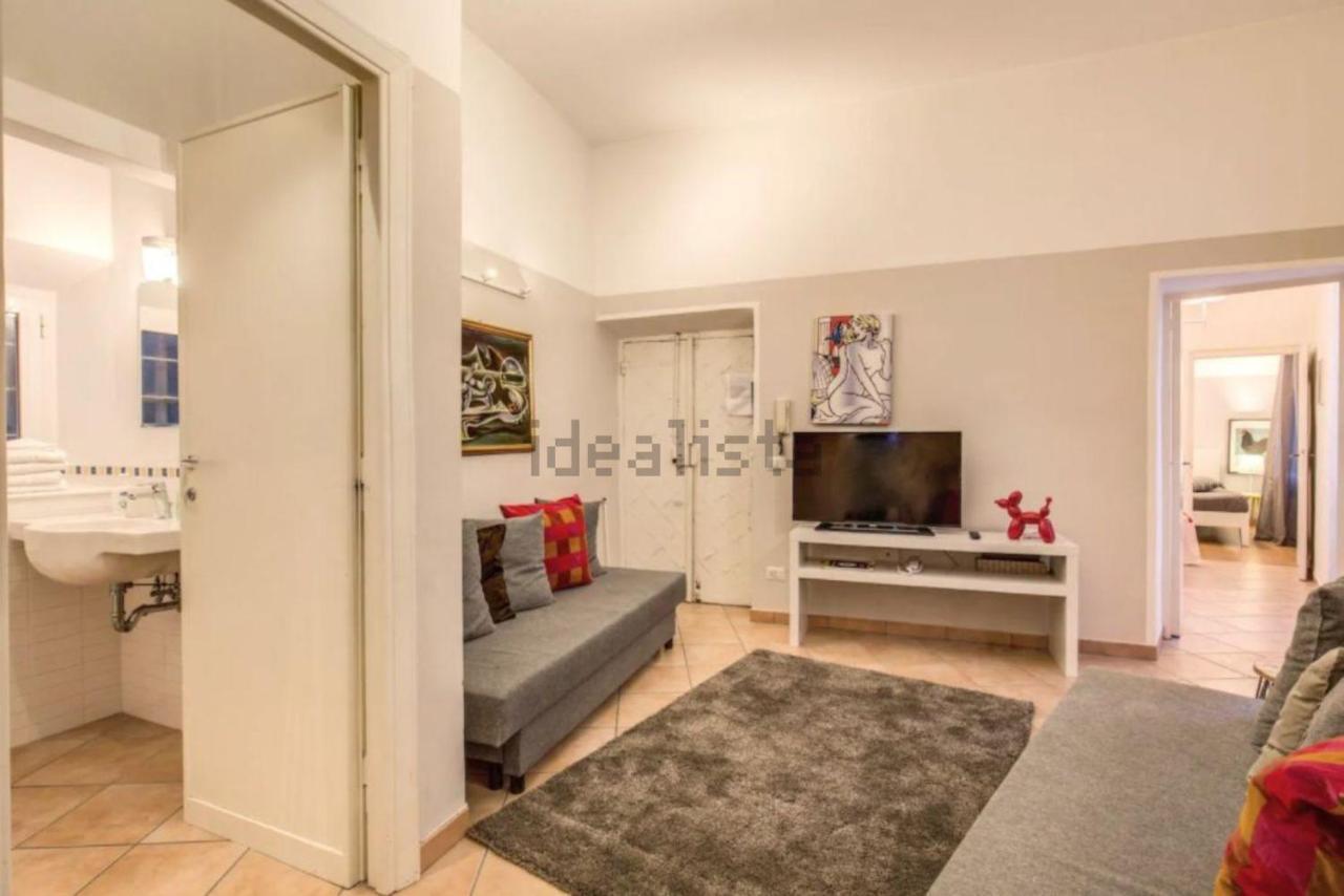 Easy Life Campo De' Fiori Apartment โรม ภายนอก รูปภาพ